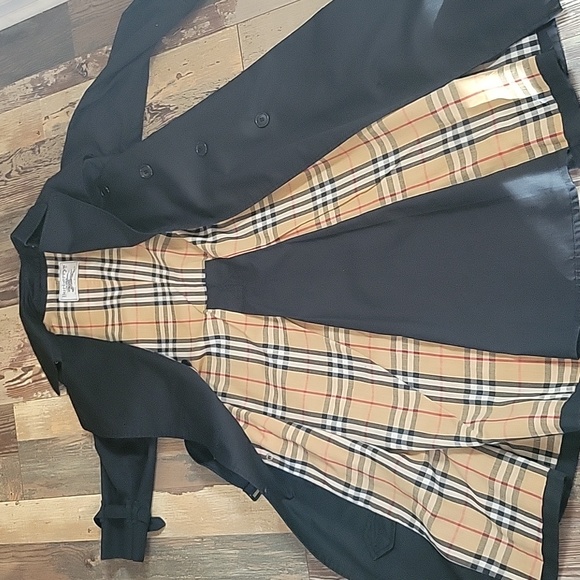 BURBERRYS VINTAGE  Black Trench Coat Womens - Picture 11 of 12